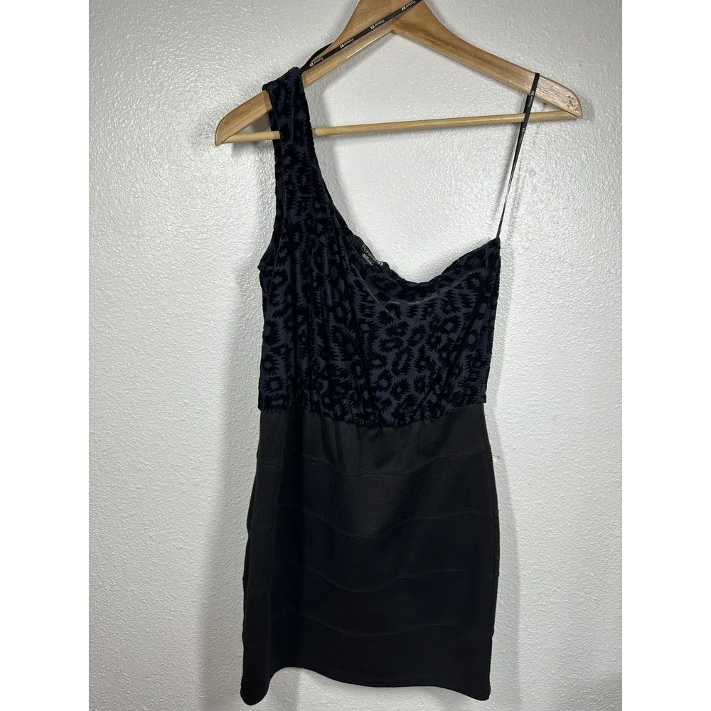 Forever 21 Dress Womens Medium Black Blue One Shoulder Velvet Bodycon Cocktail‎